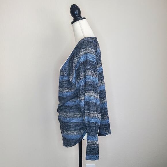 Free People Blue Striped Pullover Sweater XS - Picture 4 of 8